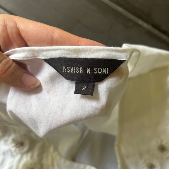 Ashish N Soni White Pleated Peplum Blouse | Floral Appliqués & Beading | Small - Picture 12 of 12